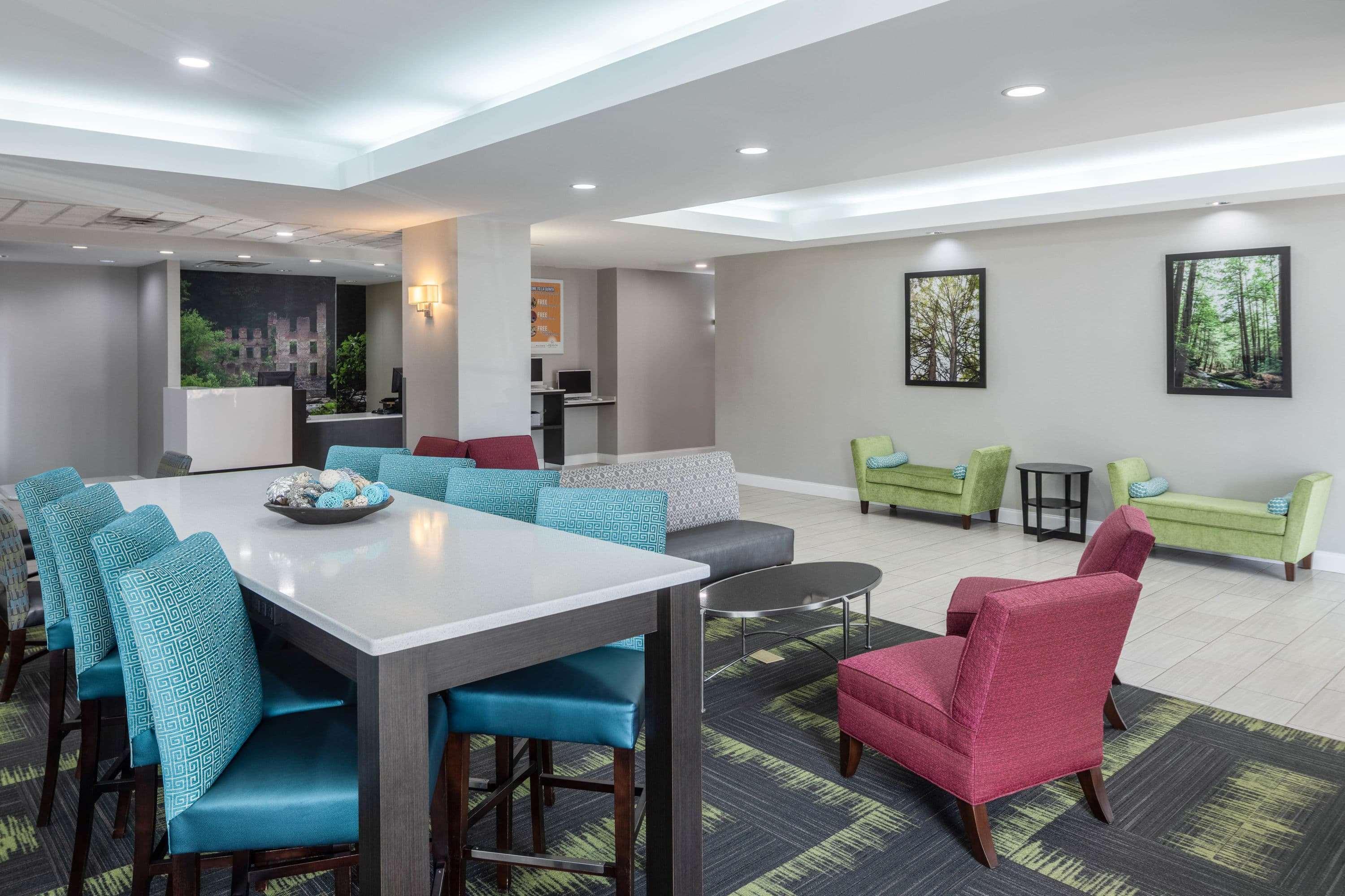 Hotel La Quinta By Wyndham Atlanta 3*